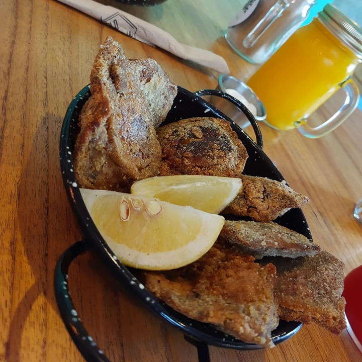 photo of Estilo Veggie Alitas de Tofu shared by @mailen on  16 Apr 2021 - review