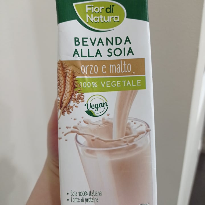 photo of Fior di Natura Bevanda Alla Soia Orzo E Malto shared by @vegantofeelgood on  15 Feb 2022 - review