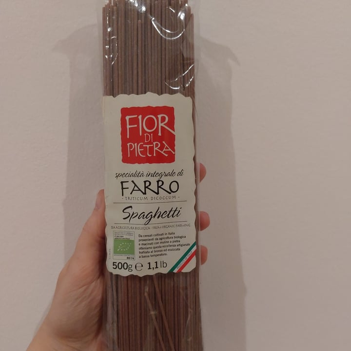 photo of Fior di pietra Spaghetti Al Farro shared by @giuliabas on  07 Apr 2022 - review