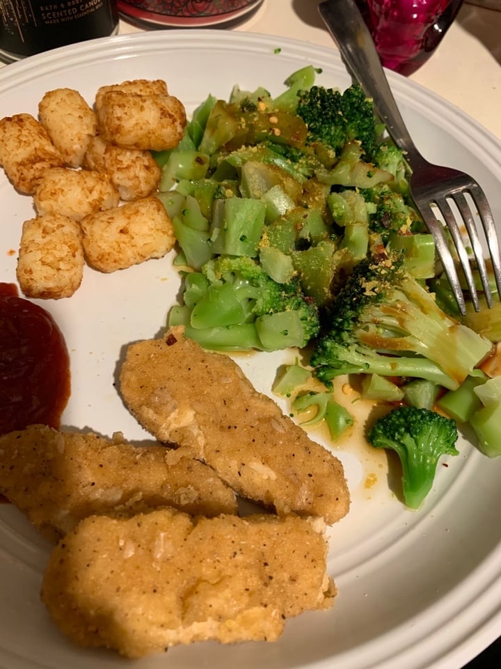 photo of Gardein Seven Grain Crispy Tenders shared by @katgallegos on  02 Mar 2020 - review