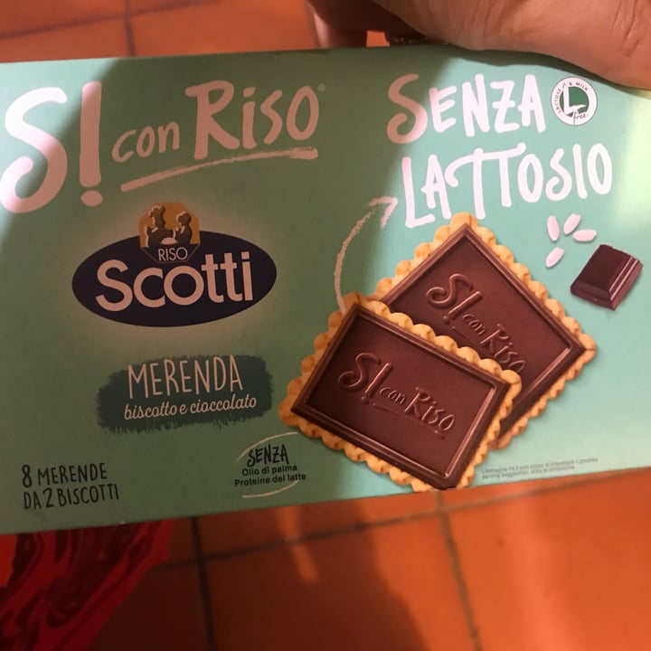 photo of Riso Scotti Biscotti E Cioccolato Merenda shared by @historgirl on  31 May 2022 - review