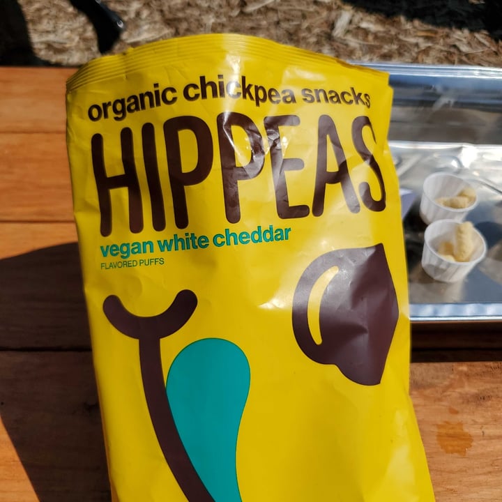 photo of Hippeas Vegan White Cheddar Organic Chickpea Puffs shared by @naokim21 on  13 Mar 2021 - review