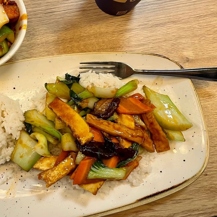 review photo of ChopChop Asian Express Pak Choi Tofu shared by @nordicplant on 25 Sep 2021 - review