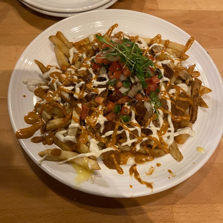 photo of Modern Times Beer Asada Fries shared by @knorthway on  19 Dec 2021 - review