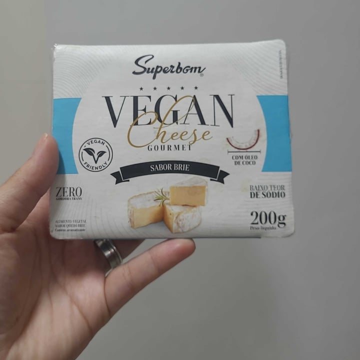 review photo of Superbom Queijo brie shared by @trthais on 04 Oct 2022 - review
