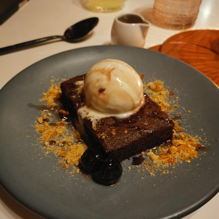 photo of Planta Queen Chocolate brownie with ice cream shared by @ritabon on  20 Dec 2021 - review