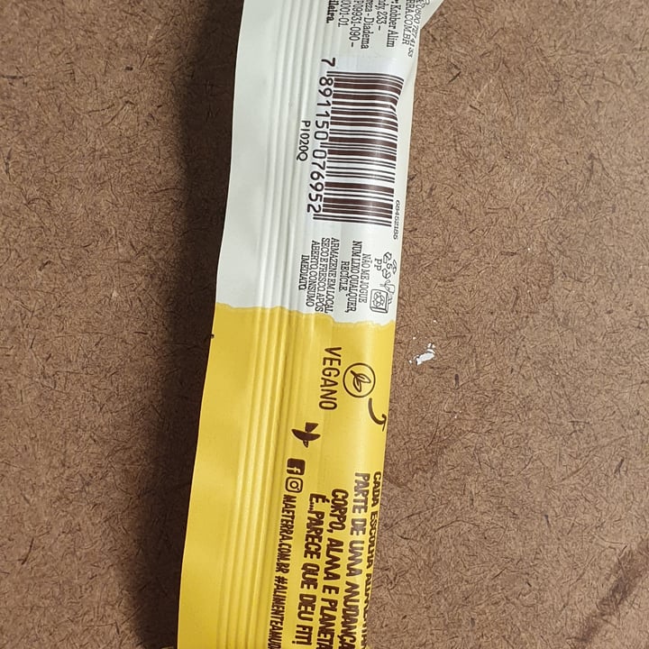 review photo of Mãe Terra Fit Nuts Banana shared by @carladeangelisp on 30 Sep 2021 - review