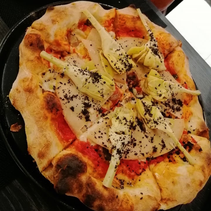 photo of Pizzeria "I Partenopei" Brescia Vegacciosa shared by @grippin80 on  28 Jul 2022 - review