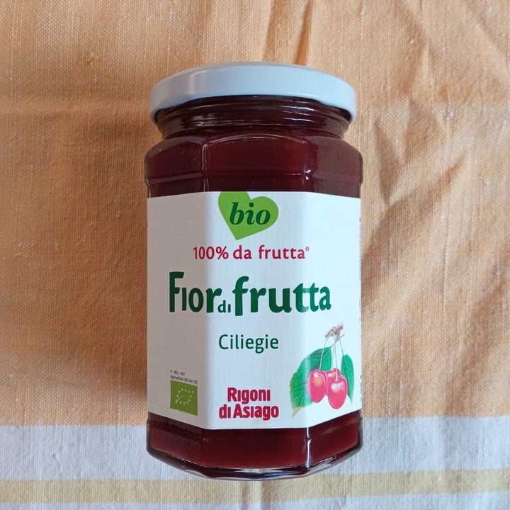 photo of Rigoni di Asiago Fior di frutta ciliegie shared by @maripina on  05 Sep 2021 - review