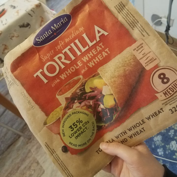 photo of Santa María Super Soft Medium Tortilla with whole wheat shared by @vicanarc on  12 Jun 2022 - review