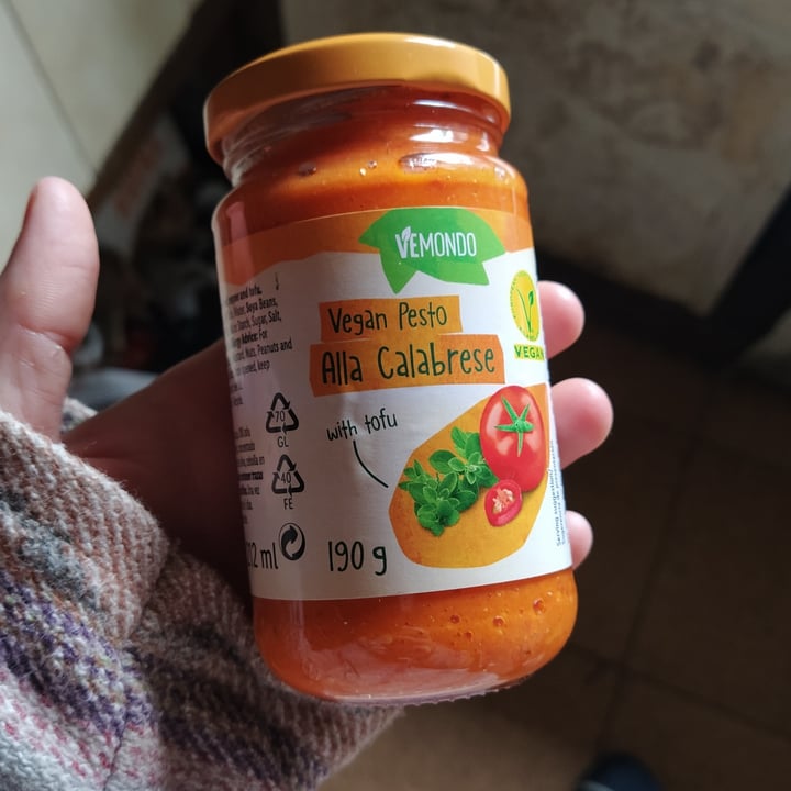 review photo of Vemondo Vegan pesto Alla Calabrese shared by @magara on 30 Jul 2021 - review