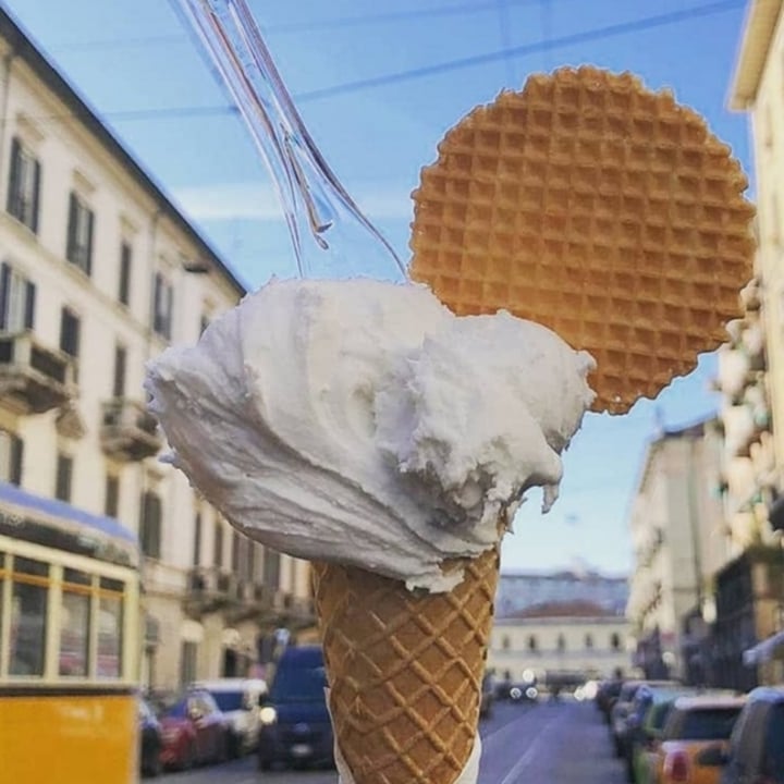 photo of Gelateria Traditional LatteNeve Gelato shared by @si1via on  12 Nov 2021 - review