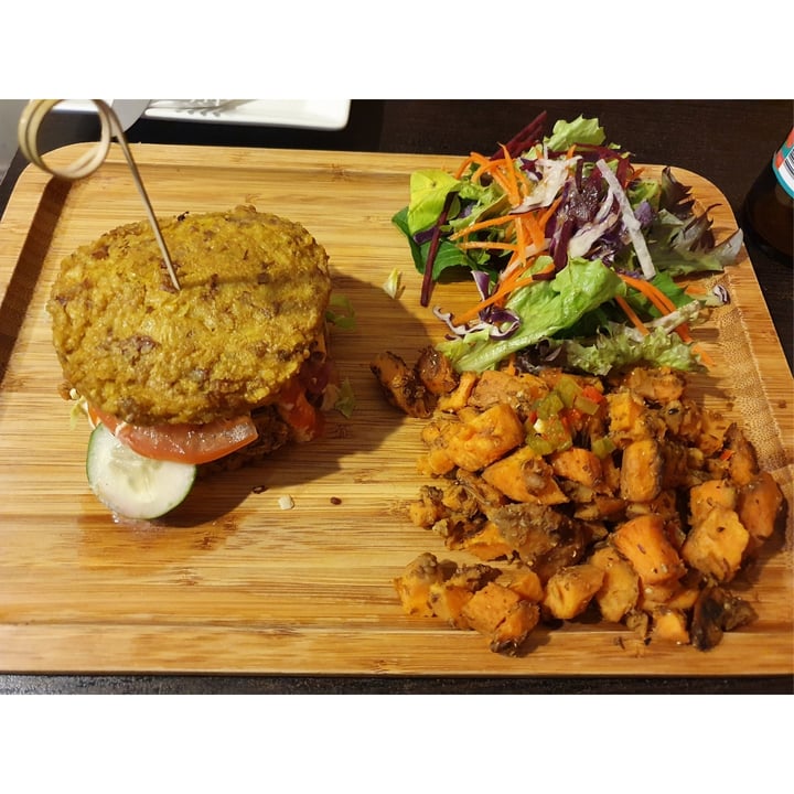 photo of Afterglow By Anglow Smoked Stack Burger shared by @shengasaurus on  21 Oct 2020 - review