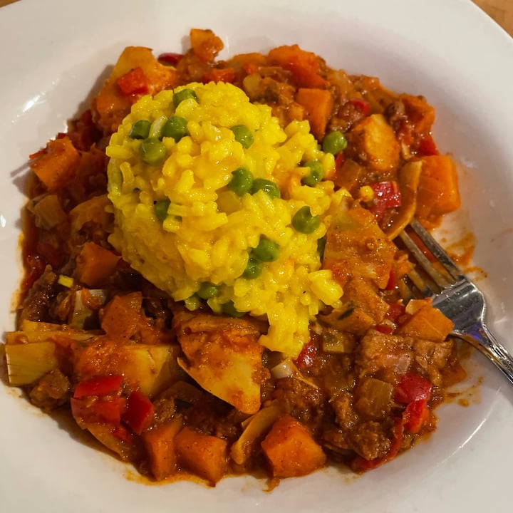review photo of General Warren Vegan Paella shared by @consciouslycarlie on 15 Jan 2022 - review