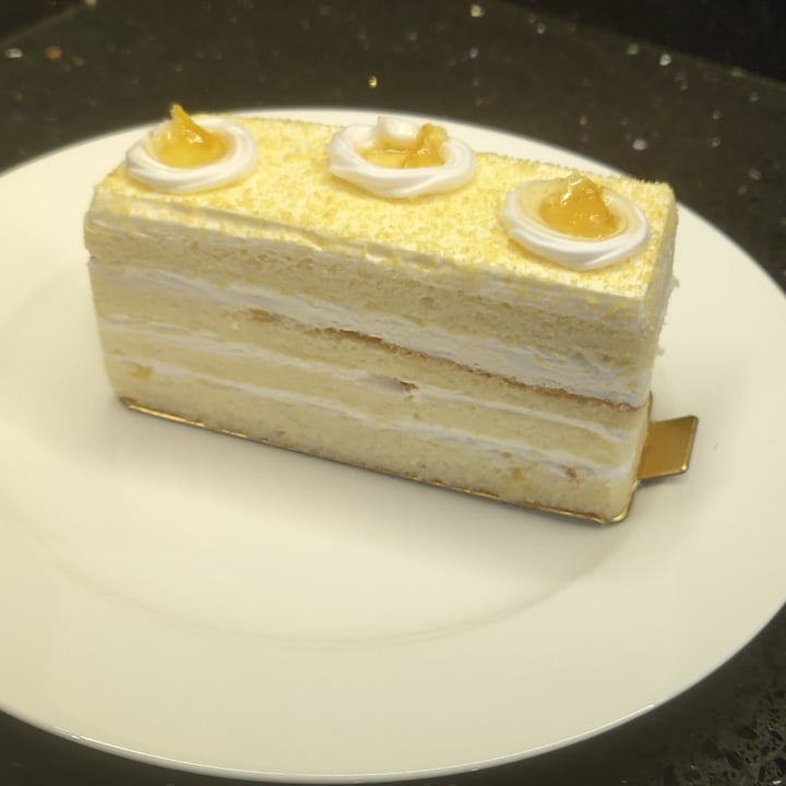 photo of M Bakery Yuzu Cake shared by @amazinganne on  30 Oct 2020 - review