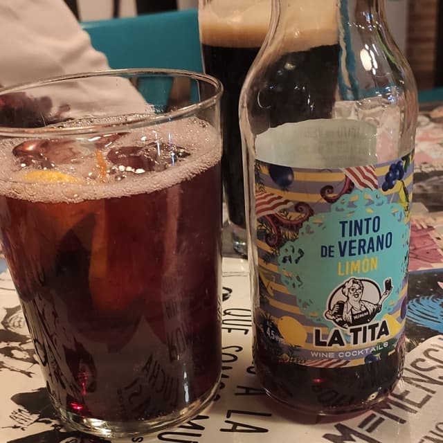 Foto do prato “tinto de verano”