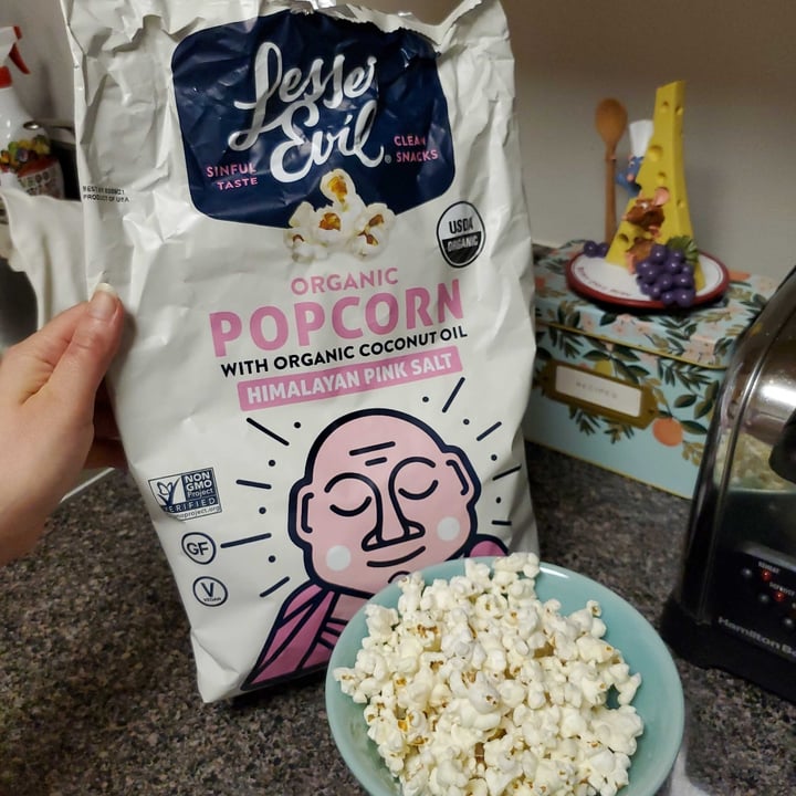 photo of Lesser Evil Snacks Himalayan pink salt popcorn shared by @lucyfoxx on  27 Sep 2020 - review