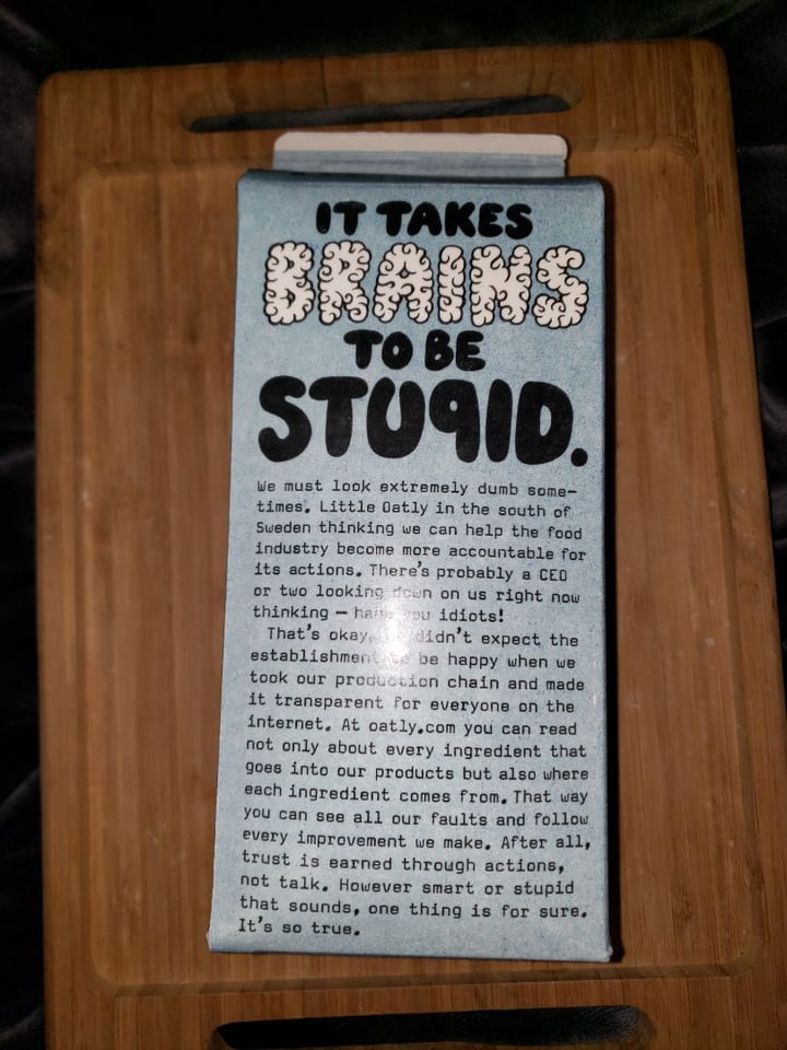 review photo of Oatly Oat Drink shared by @michelleadina on 21 Apr 2020 - review