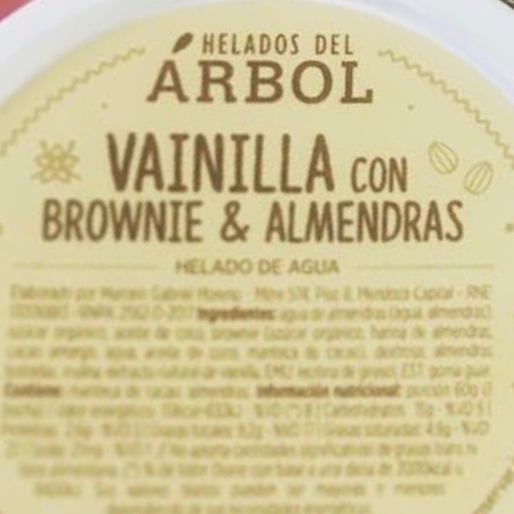 review photo of Helados del Árbol Vainilla con Brownie y Almendras shared by @amerecetas on 05 Jun 2020 - review