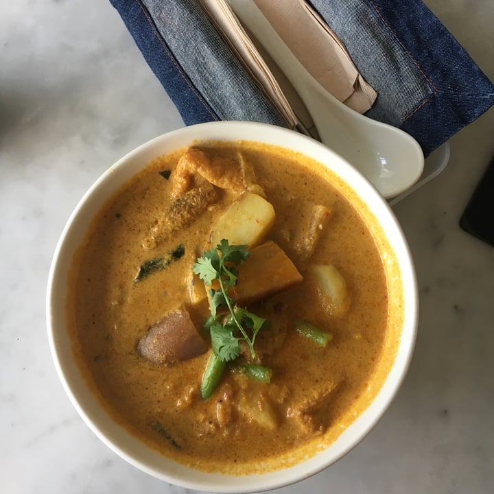 photo of Real Food Curry Soup Noodles shared by @summerong on  31 Mar 2020 - review