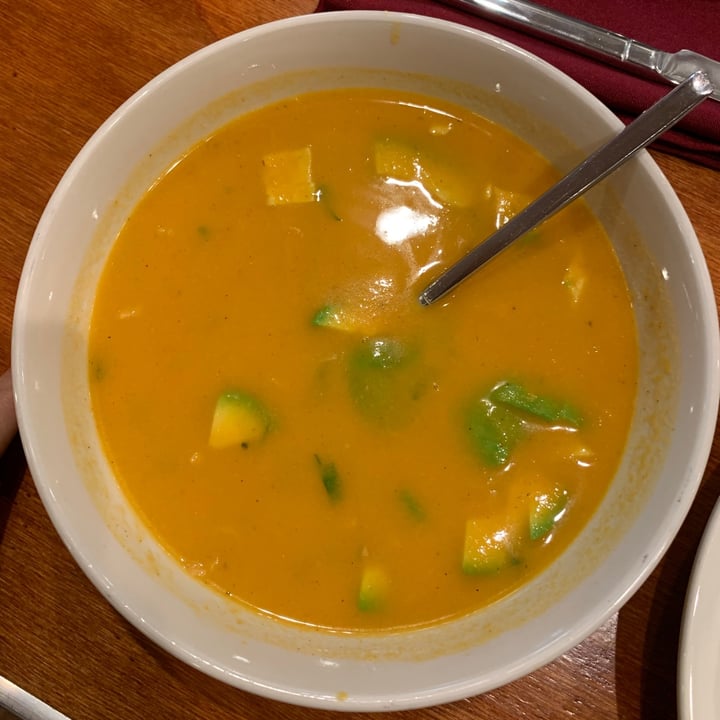 photo of Alondra's Cuisine Tortilla soup shared by @mayjaquez on  12 Nov 2020 - review