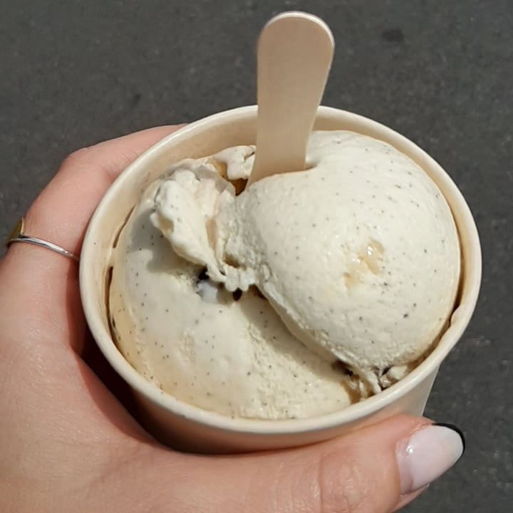 photo of Kristen's Kick-Ass Ice Cream - Noordhoek Farm Village Vegan Chocolate Chip Cookie Dough shared by @kristinmac on  21 Oct 2020 - review