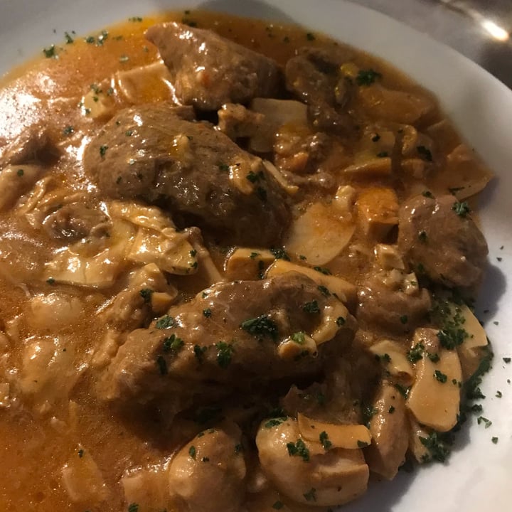 photo of Ristorante Pizzeria La Posteria - Cooking Class Viareggio - Piatti da Asporto - Cucina senza Glutine Seitan Con Porcini shared by @pleiades on  18 Jul 2022 - review