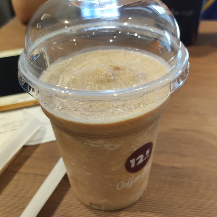 review photo of 12oz Coffee Joint frozen coffee soia shared by @pasolante on 16 May 2022 - review
