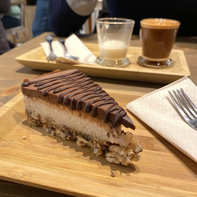 Photo of the dish “Torta Crudista Gusto Bounty”