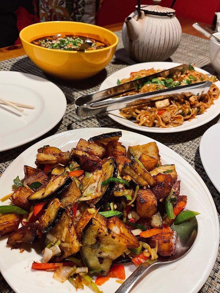 review photo of China Red Tofu rice noodles; Crispy egg plant; 🍆 Tofu & vegetables sauce; Baked vegetables, potato, zucchini, bell peppers.🥔🧄 Chili house sauce🌶🌶 shared by @sksaarik on 06 Dec 2020 - review