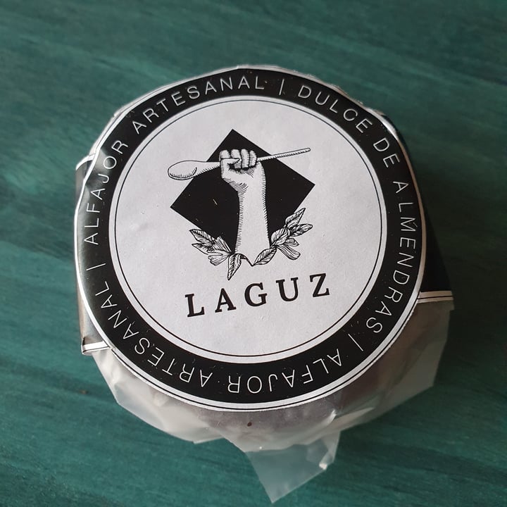 review photo of Laguz Alfajor Dulce de Alemendras shared by @naifdelsur on 01 May 2021 - review