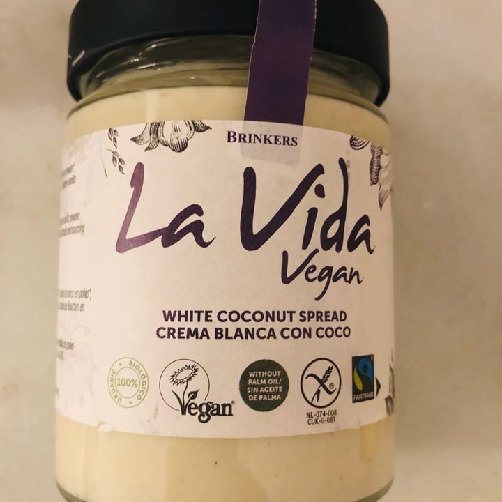 photo of La Vida Vegan White Coconut Spread | Crema Blanca Con Coco shared by @juanagilcabrera on  05 Nov 2021 - review
