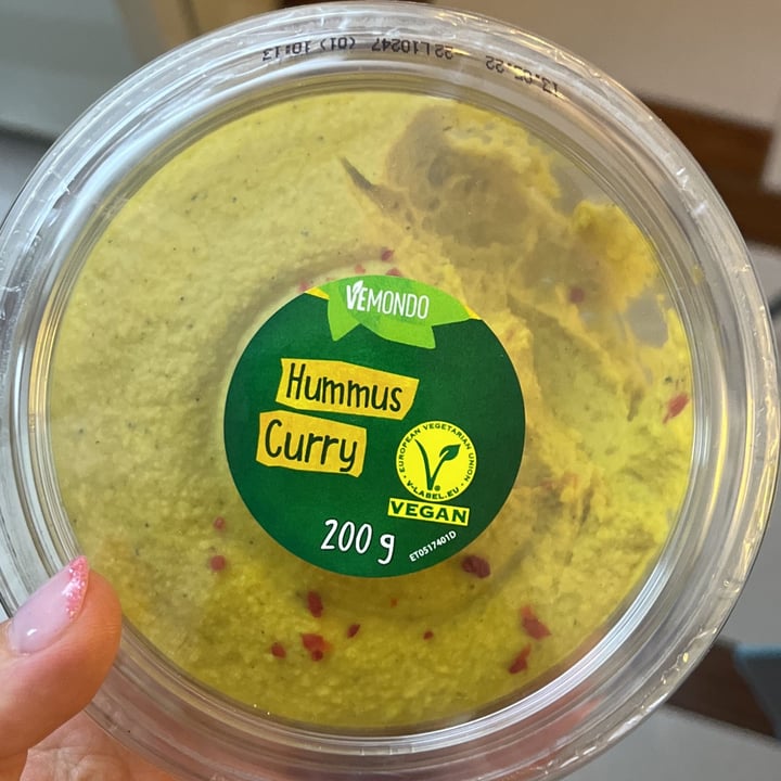 photo of Vemondo Hummus Curry shared by @annabacce on  30 Apr 2022 - review