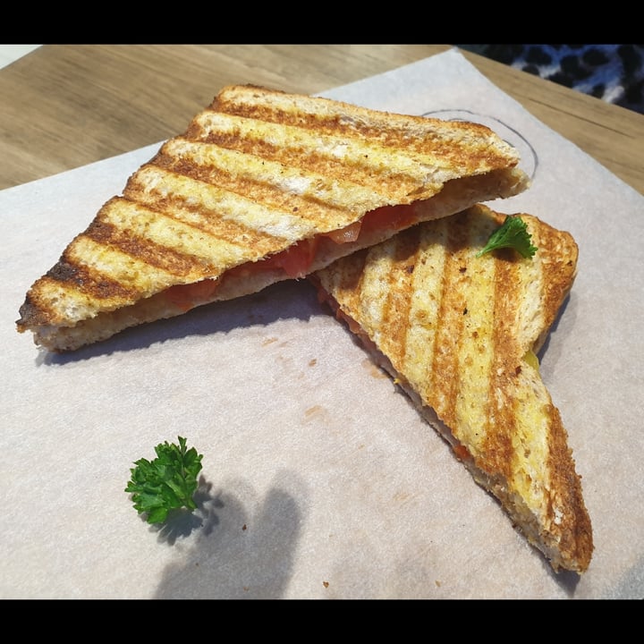 photo of The Vegan Chef Umhlanga Cheese and Tomato Toastie shared by @ullu on  21 Oct 2022 - review