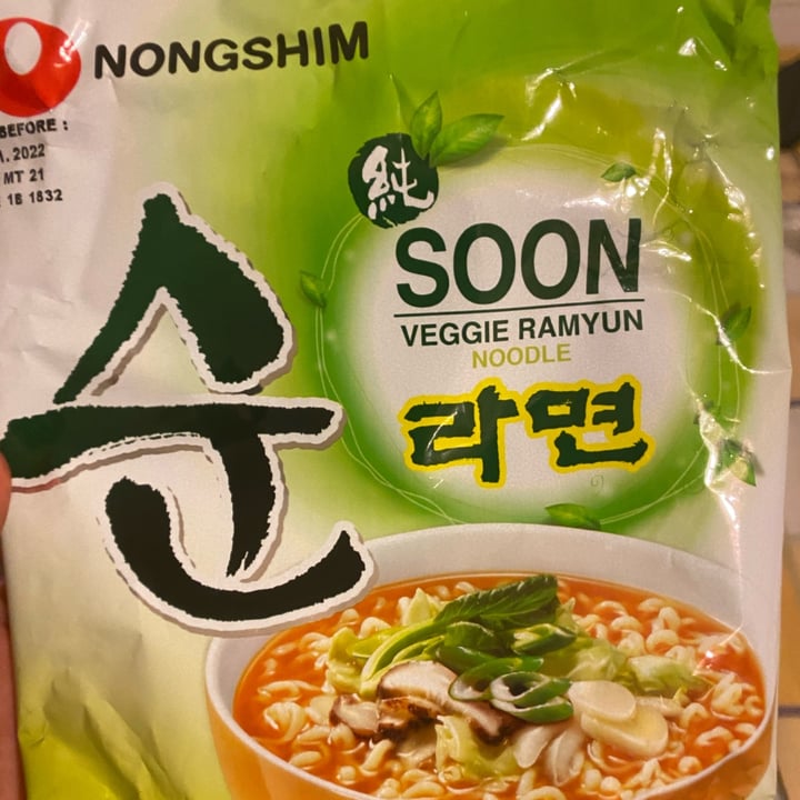review photo of NONGSHIM (농심) SOON VEGGIE RAMYUN NOODLE SOUP shared by @anninarsr on 06 Sep 2022 - review