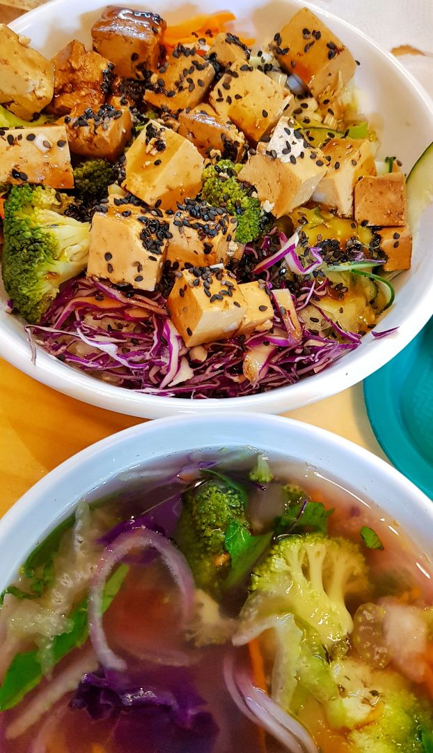 photo of Freshii Pepe Sierra Buddha Bowl shared by @mjulianareyesc on  08 Jan 2020 - review