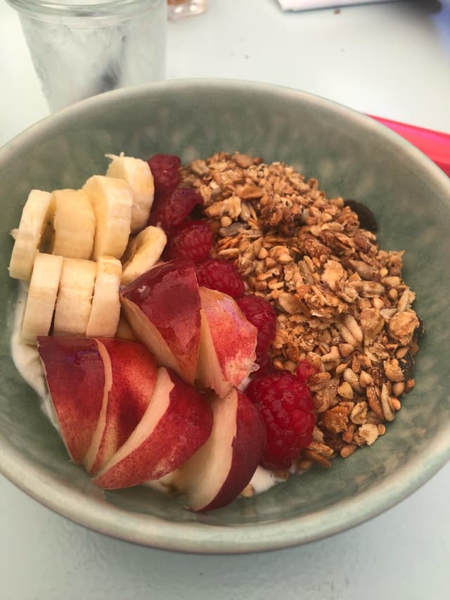 菜肴“Granola With Soy Yogurt”的照片