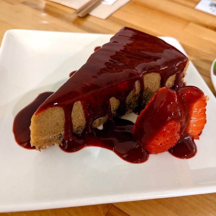 photo of Roots & Rolls Cheesecake shared by @virginiareyg on  03 Oct 2020 - review