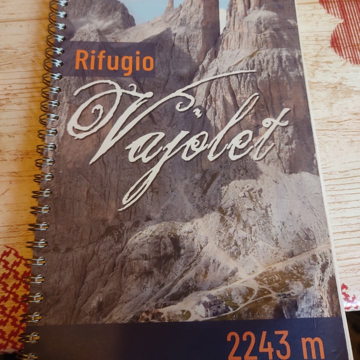 photo of Rifugio Vajolet menù shared by @weed14 on  26 Aug 2022 - review