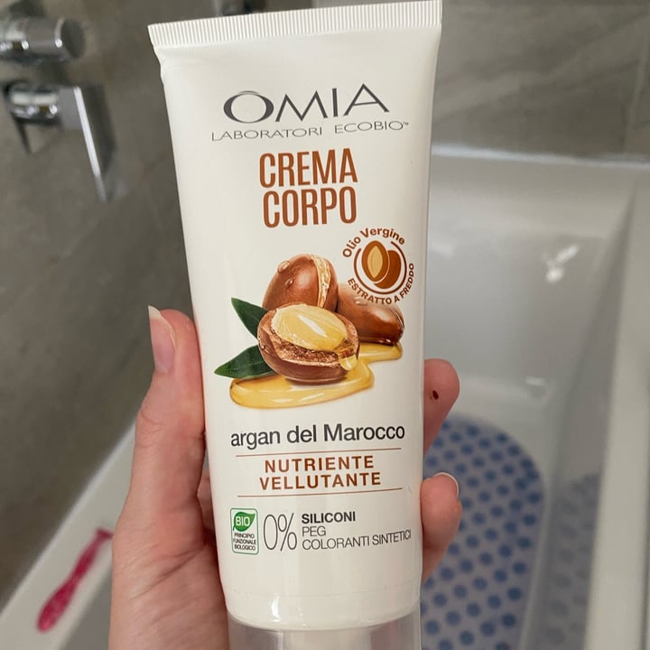 photo of Omia Laboratoires Crema corpo all'olio di argan shared by @minaharker on  06 Apr 2022 - review