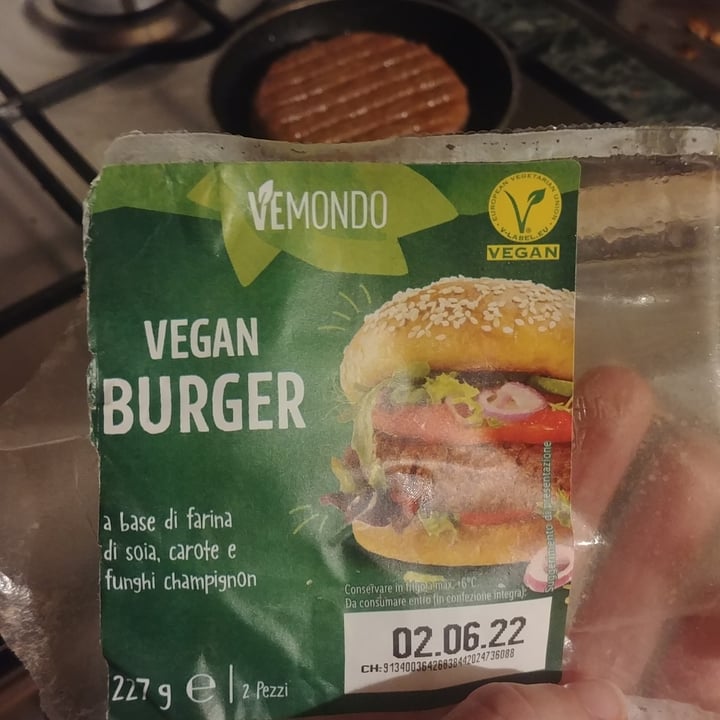 photo of Vemondo Hamburger veg shared by @mirynna on  04 Jun 2022 - review