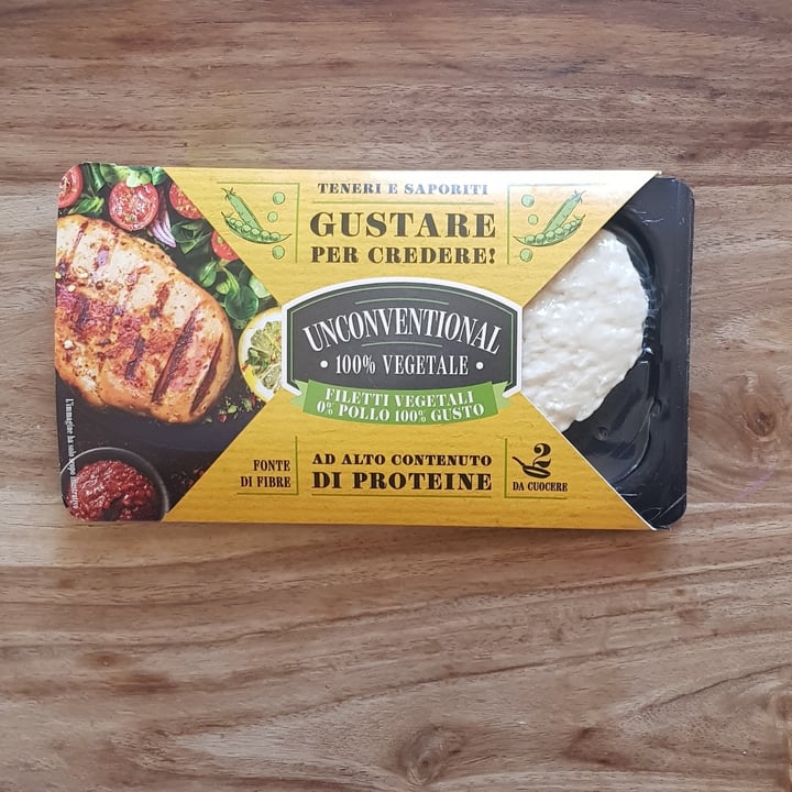 photo of Unconventional Filetti Vegetali 0% Pollo 100% Gusto - Plant Based Fillet shared by @bebots on  17 Apr 2022 - review