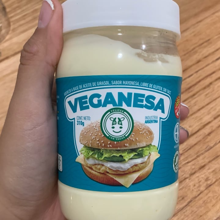 photo of Felices Las Vacas Veganesa shared by @keylapierangeli on  13 Apr 2022 - review