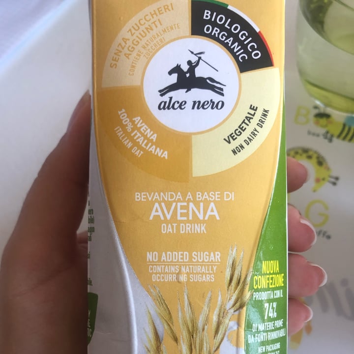 photo of Alce Nero Bevanda a Base di Avena shared by @stellaboscariol on  24 Jun 2022 - review