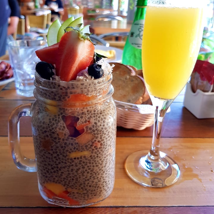 review photo of Aroma lsla Chia pudding shared by @abdielmr94 on 14 Jun 2020 - review