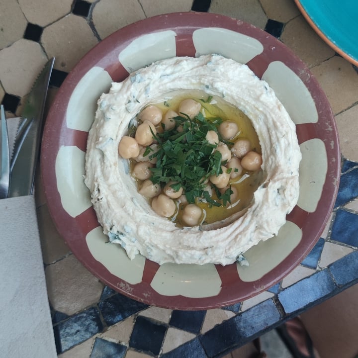 photo of Casa beirut hummus beiruty shared by @allananas on  02 Sep 2022 - review