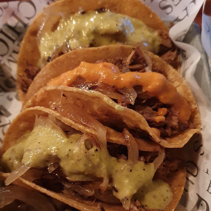 photo of Revolucion Verde Tacos de bistec shared by @monikichi on  20 Oct 2021 - review