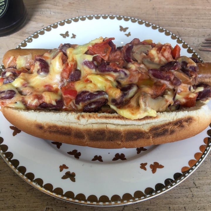 photo of The Glasvegan Chilli Cheese Not Dog shared by @immissnothing on  10 Mar 2020 - review