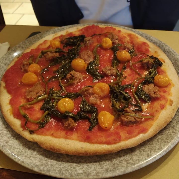 photo of Pizzeria Pasquale Di Famiglietti Pasquale Pontedera Pizza Carlitos shared by @violetcarmen on  10 Jun 2022 - review
