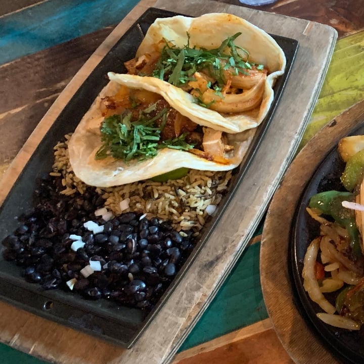 photo of Nacho Daddy Vegan Chick’n Tacos (2) shared by @nicolealbritton on  16 May 2021 - review